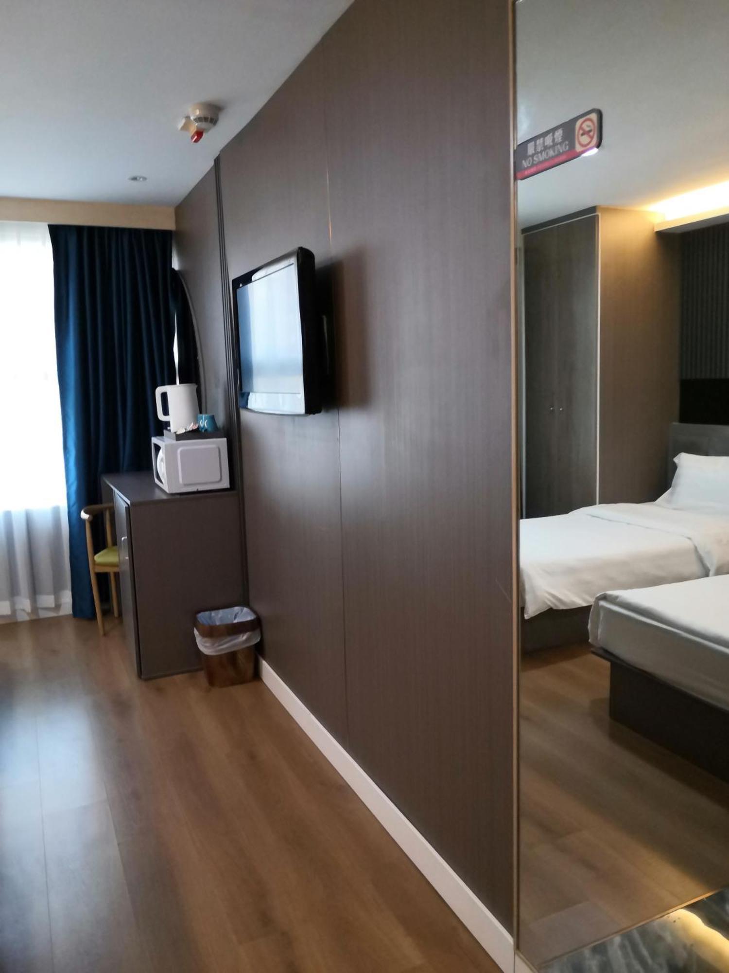 Hennessy Hotel Hong Kong Exterior foto